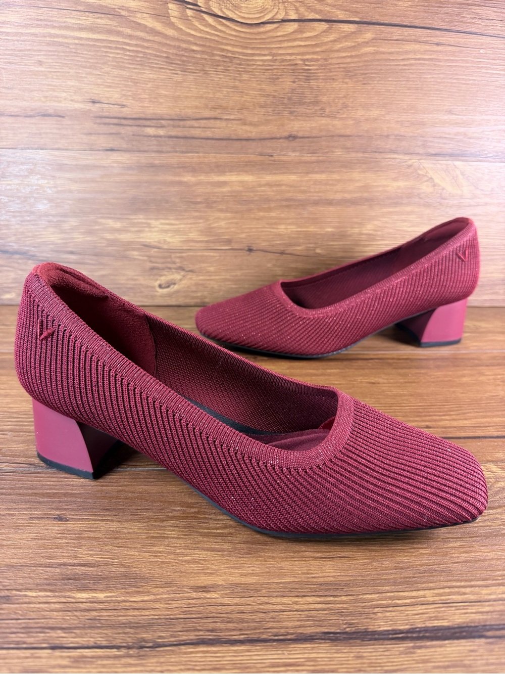 VIVAIA Melody 2.0 Square Toe Knit Block Heel Pumps Red Women’s Size 8.5